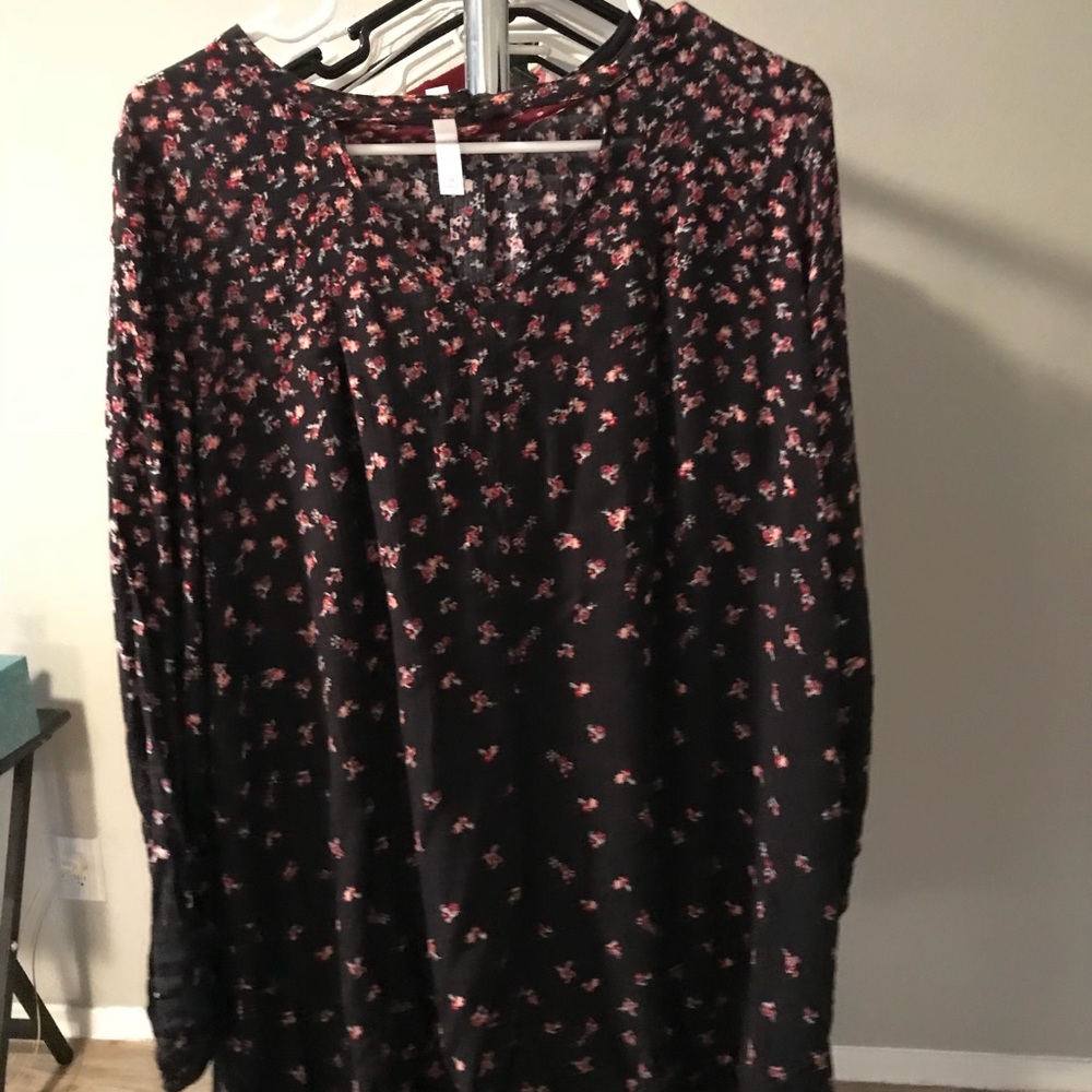 Gorgeous black dress